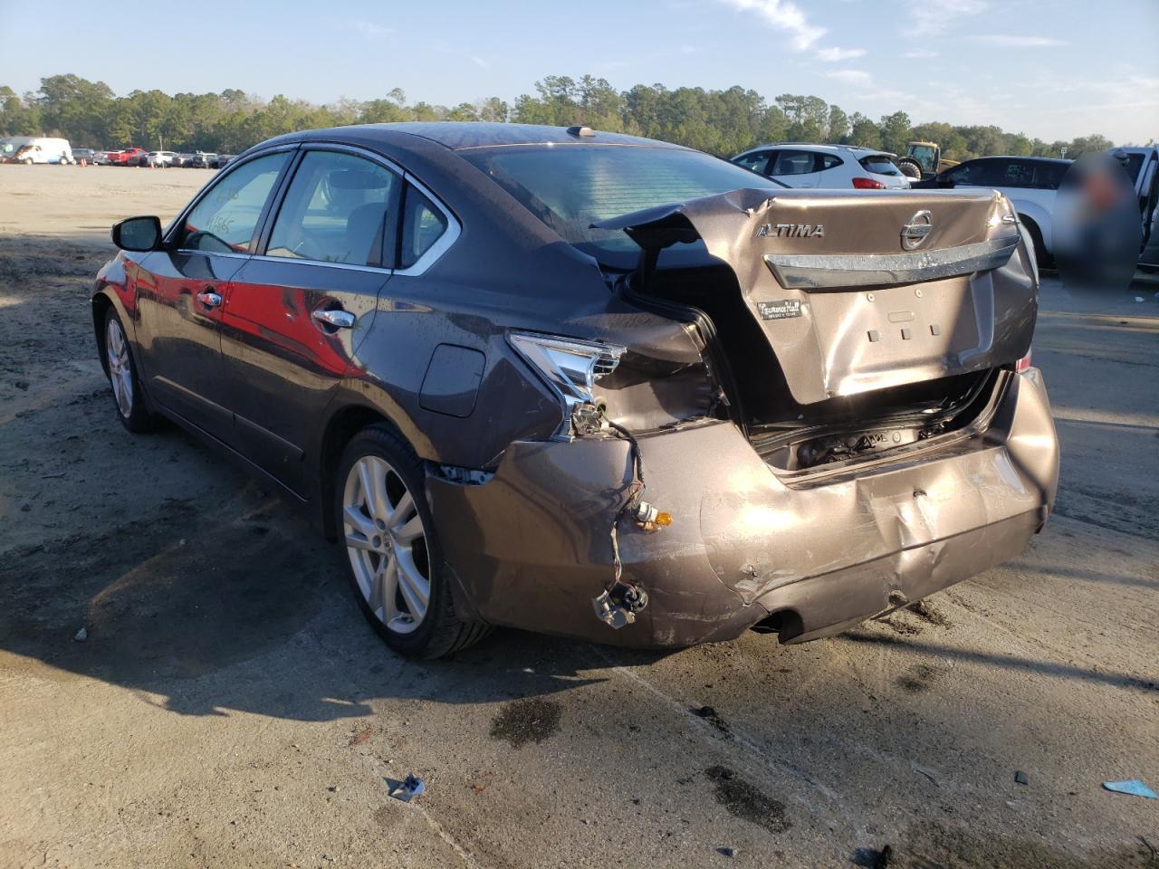 Photo 3 from auction – 2015 NISSAN ALTIMA 3.5 with VIN 1N4BL3AP6FC107337