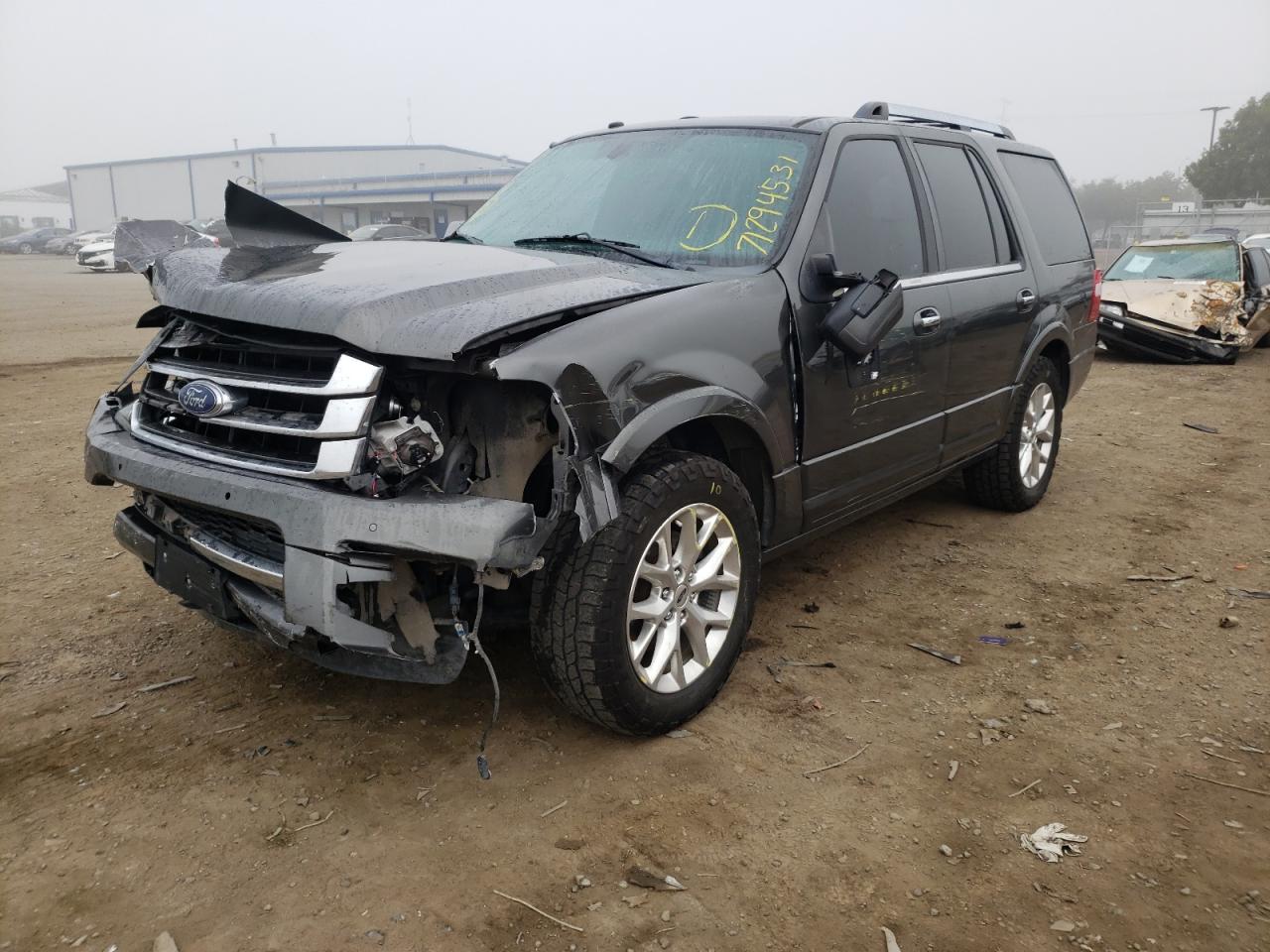 Photo 2 from auction – 2016 FORD EXPEDITION with VIN 1FMJU2AT4GEF08204