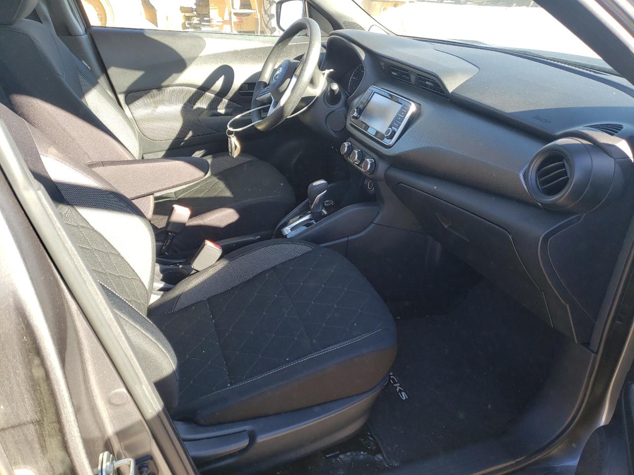 Photo 5 from auction – 2020 NISSAN KICKS S with VIN 3N1CP5BV3LL549037