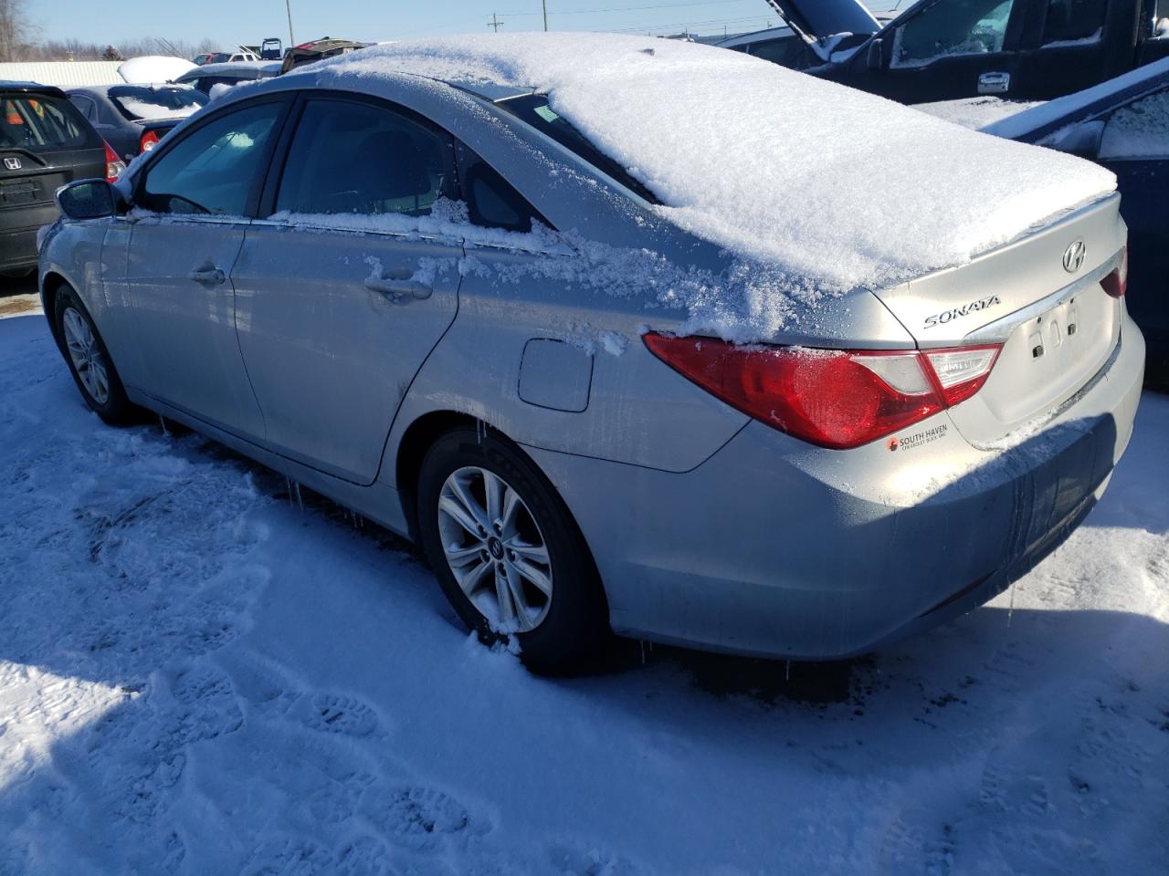 Photo 3 from auction – 2013 HYUNDAI SONATA GLS with VIN 5NPEB4AC6DH764993