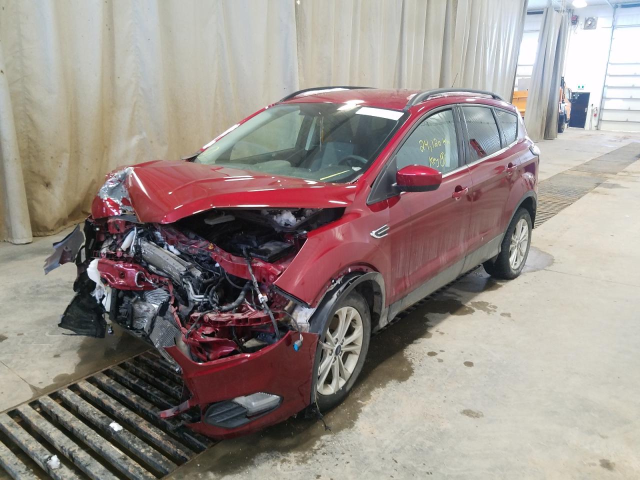 Photo 2 from auction – 2018 FORD ESCAPE SE with VIN 1FMCU9GD7JUD09260