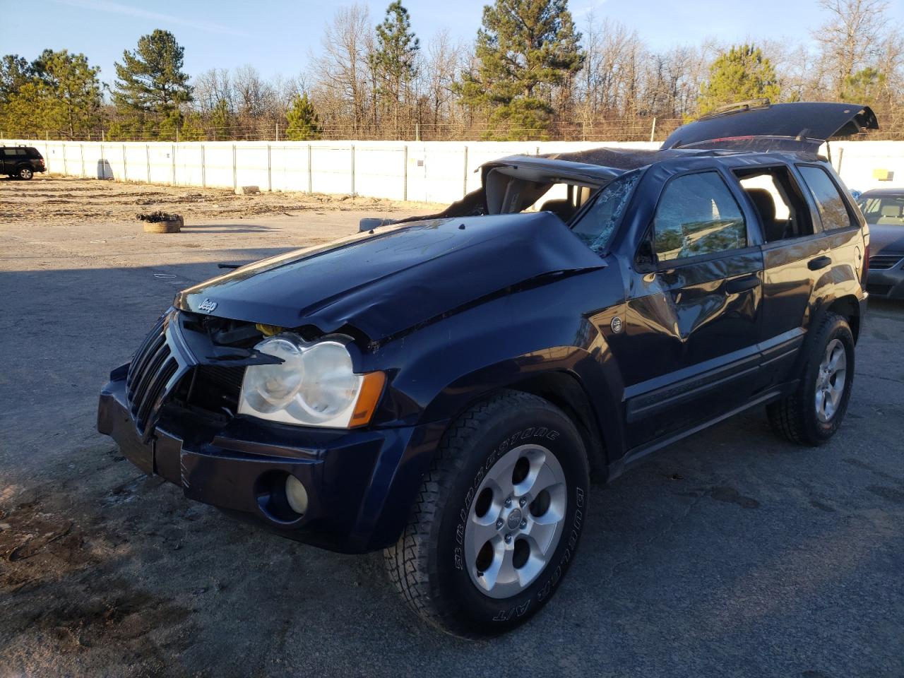 Photo 2 from auction – 2005 JEEP GRAND CHER with VIN 1J4HR48N15C732170