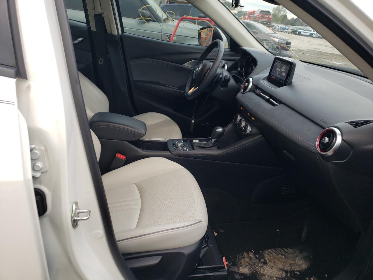 Photo 5 from auction – 2019 MAZDA CX-3 GRAND with VIN JM1DKDD70K1456717