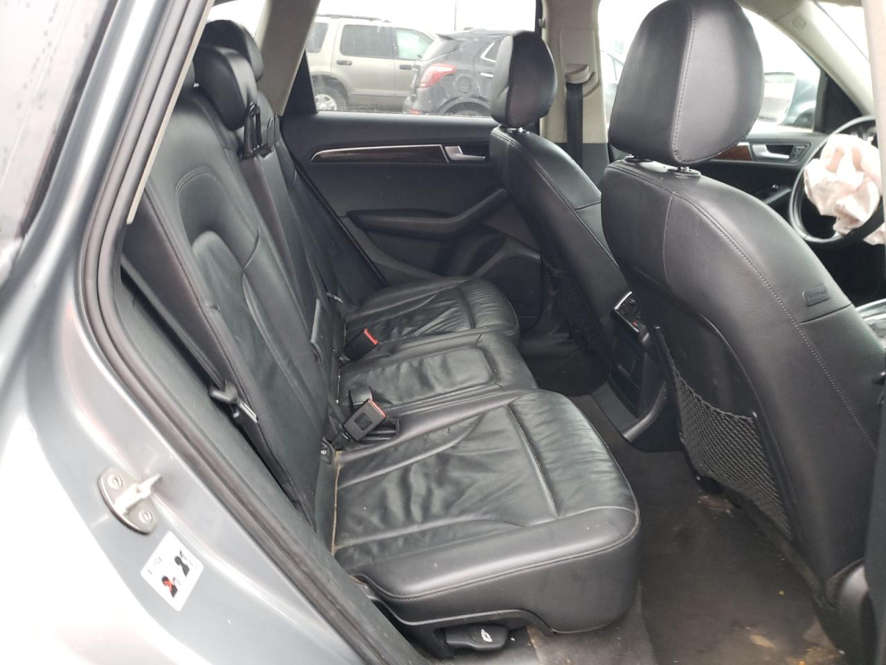 Photo 6 from auction – 2011 AUDI Q5 PREMIUM with VIN WA1CFBFP3BA078520