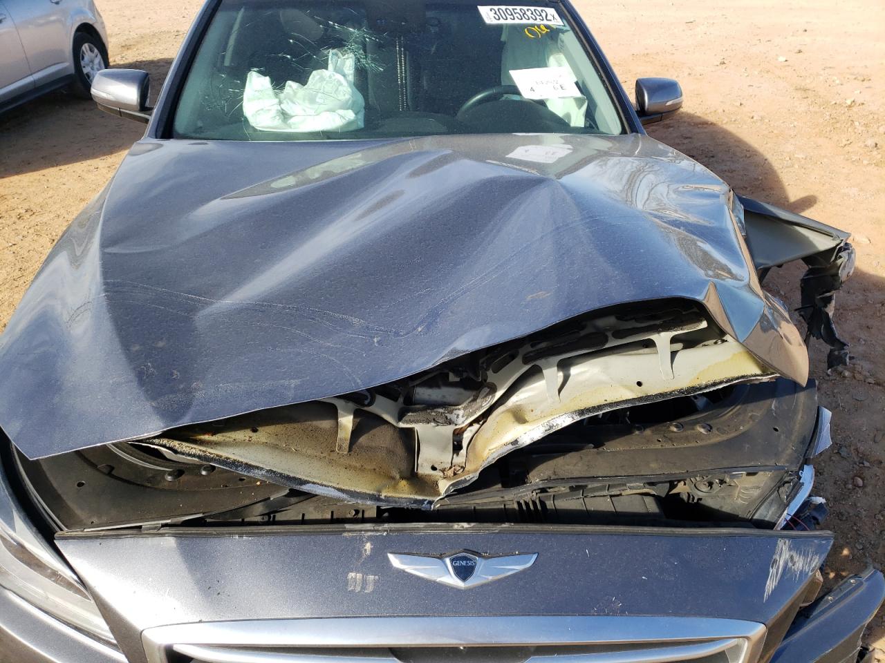 Photo 7 from auction – 2015 HYUNDAI GENESIS 3. with VIN KMHGN4JE3FU058375