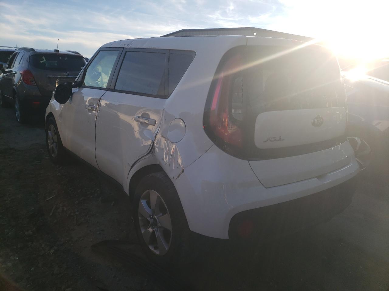 Photo 3 from auction – 2018 KIA SOUL with VIN KNDJN2A29J7908036