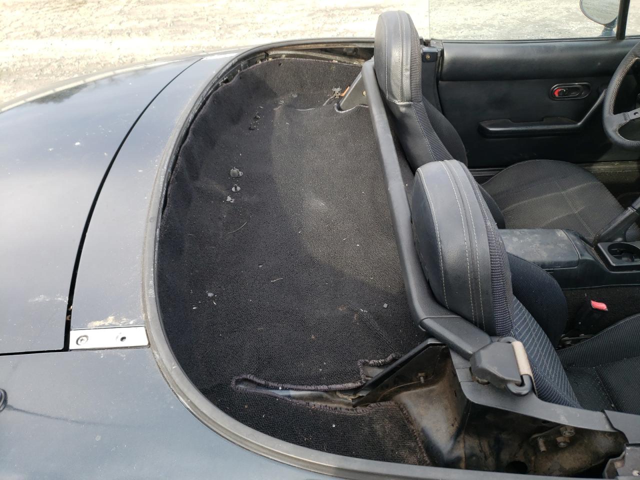 Photo 6 from auction – 1996 MAZDA MX-5 MIATA with VIN JM1NA3537T0701209