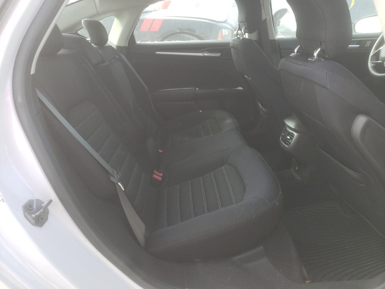 Photo 6 from auction – 2014 FORD FUSION with VIN 3FA6P0HD9ER115254