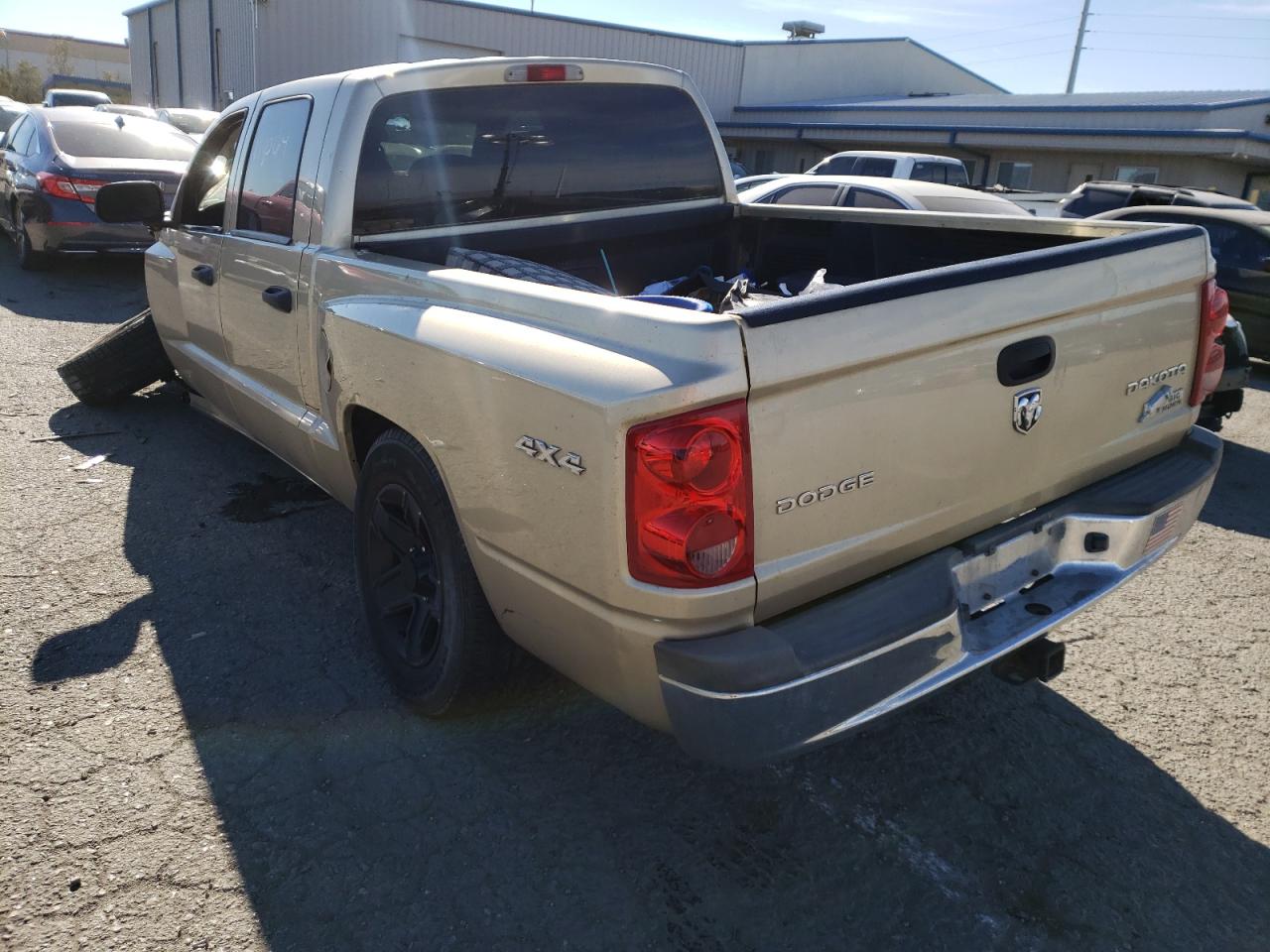 Photo 3 from auction – 2011 DODGE DAKOTA SLT with VIN 1D7RW3GK2BS564325
