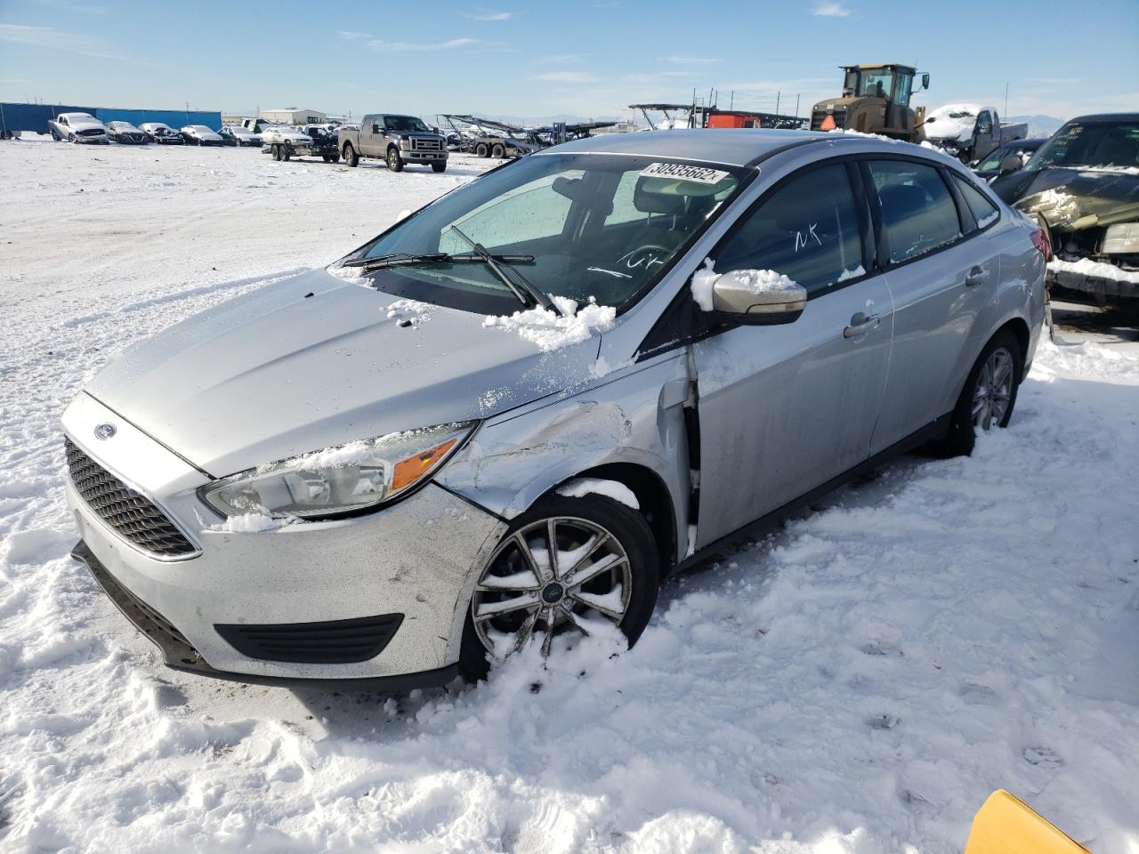 Photo 2 from auction – 2015 FORD FOCUS SE with VIN 1FADP3F22FL263465