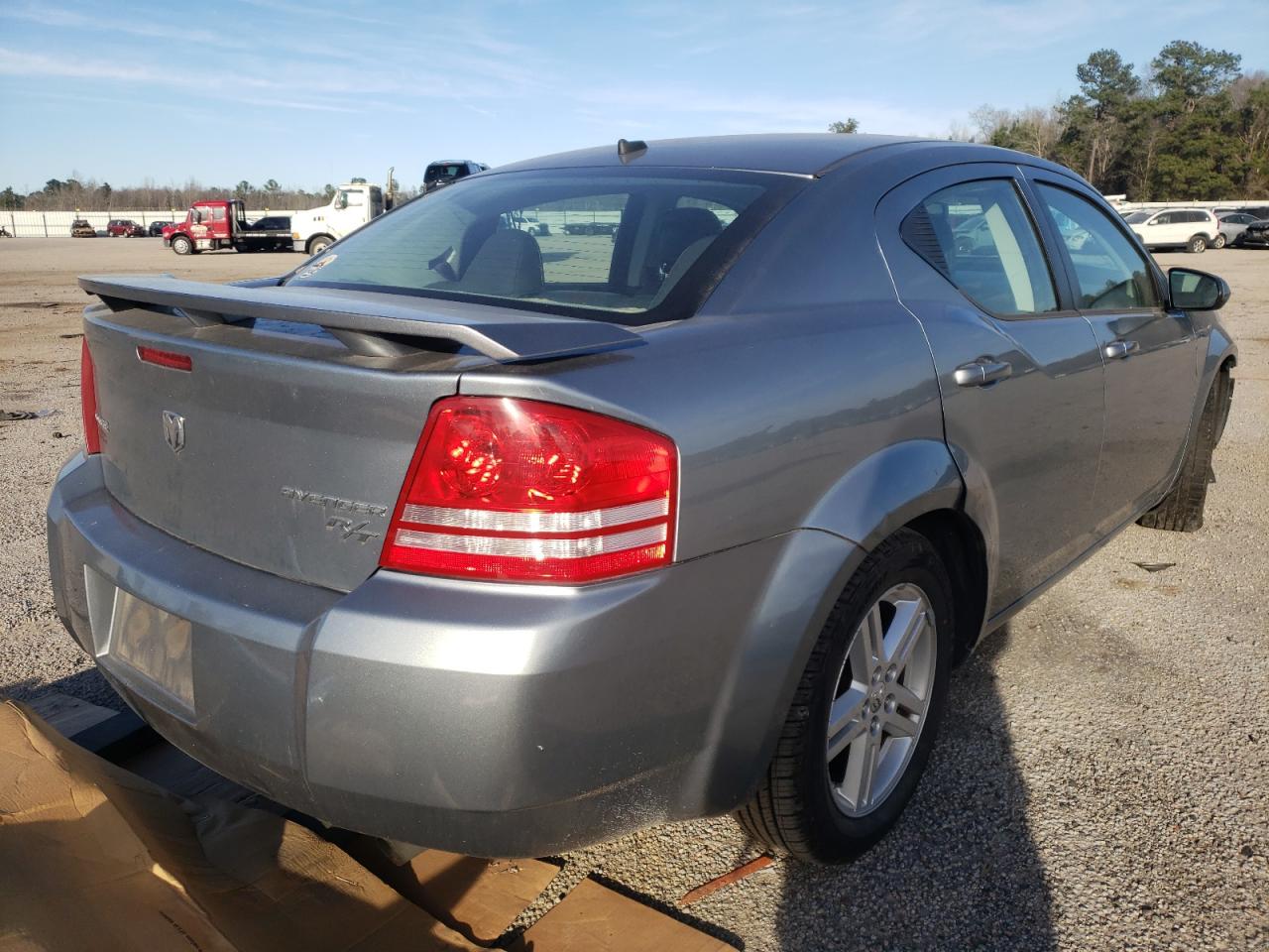 Photo 4 from auction – 2010 DODGE AVENGER R/ with VIN 1B3CC5FB8AN165682