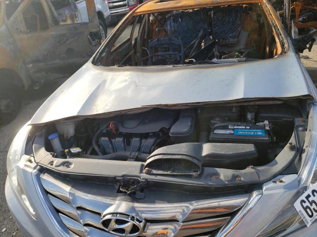 Photo 7 from auction – 2013 HYUNDAI SONATA SE with VIN 5NPEC4AC8DH637661