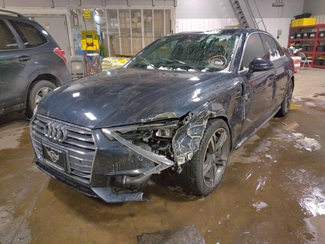 Photo 2 from auction – 2017 AUDI A4 PRESTIG with VIN WAUFNBF41HA048644