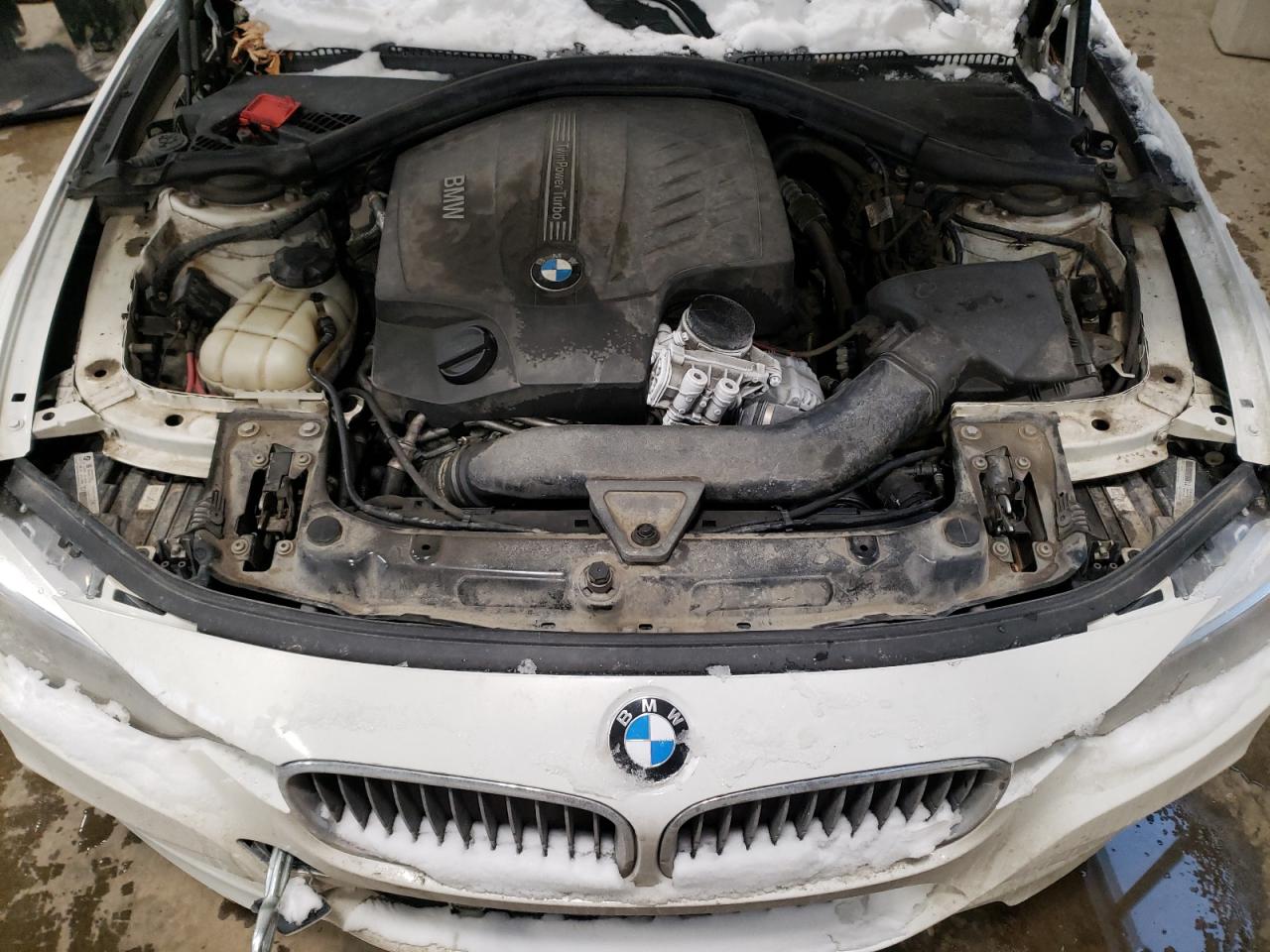Photo 7 from auction – 2013 BMW 335 XI with VIN WBA3B9C58DF140574
