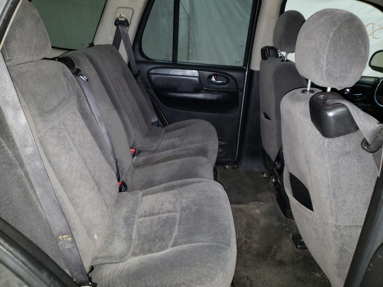 Photo 6 from auction – 2005 GMC ENVOY with VIN 1GKDT13S652355668