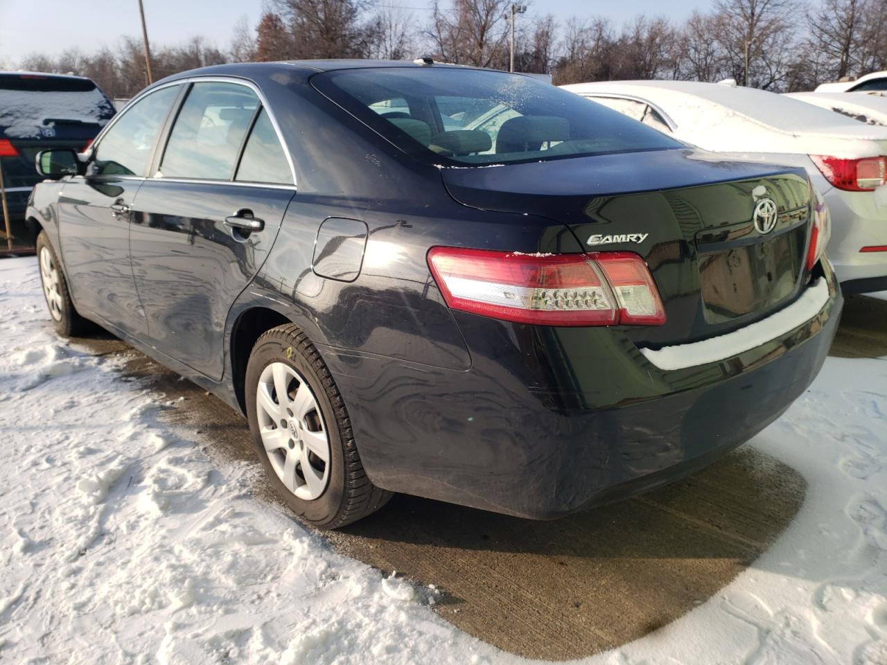 Photo 3 from auction – 2011 TOYOTA CAMRY with VIN 4T4BF3EK6BR190984