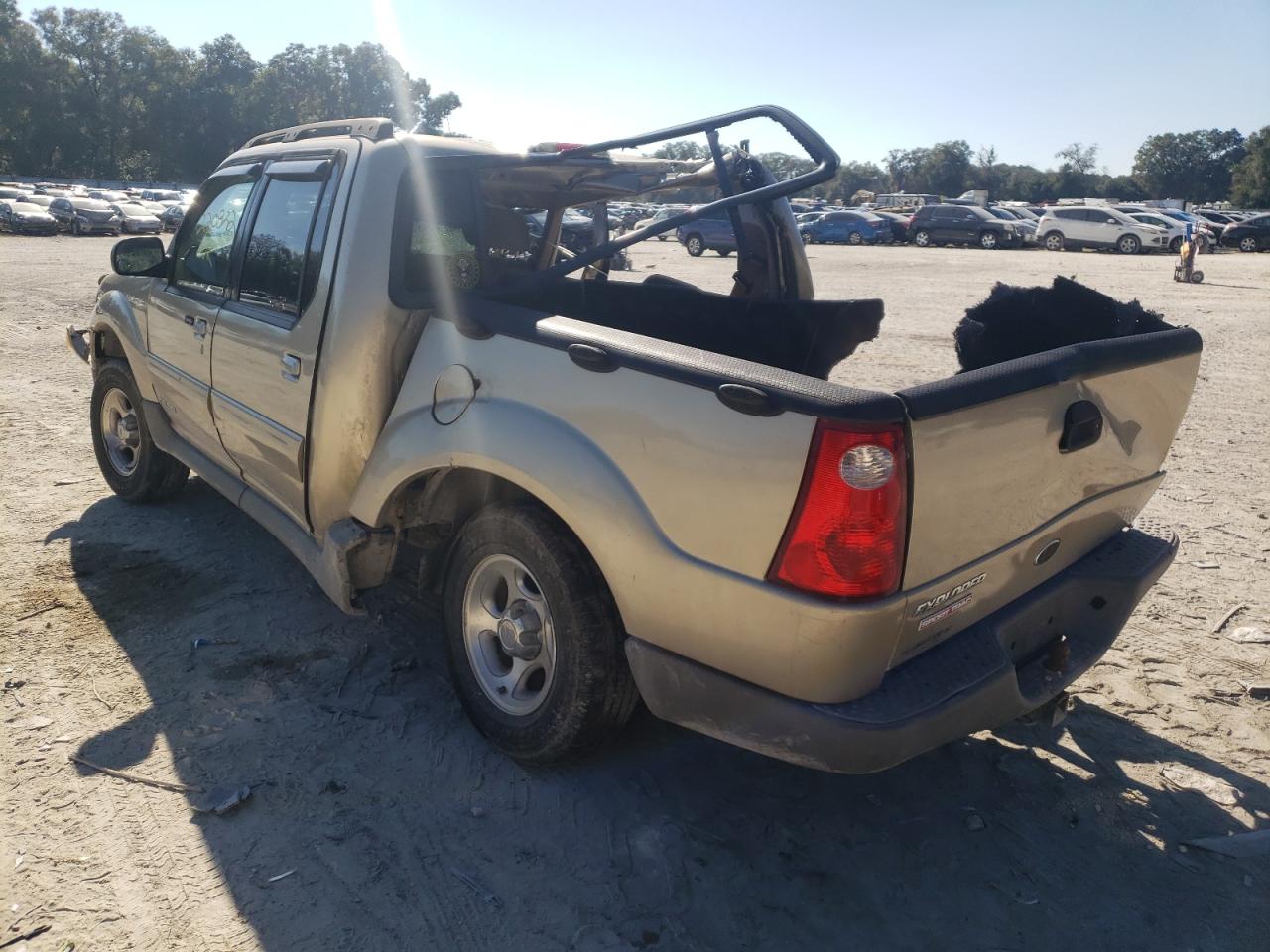 Photo 3 from auction – 2001 FORD EXPLORER S with VIN 1FMZU67E81UC78263