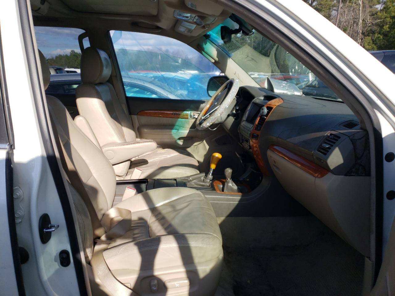 Photo 5 from auction – 2006 LEXUS GX 470 with VIN JTJBT20X760106153