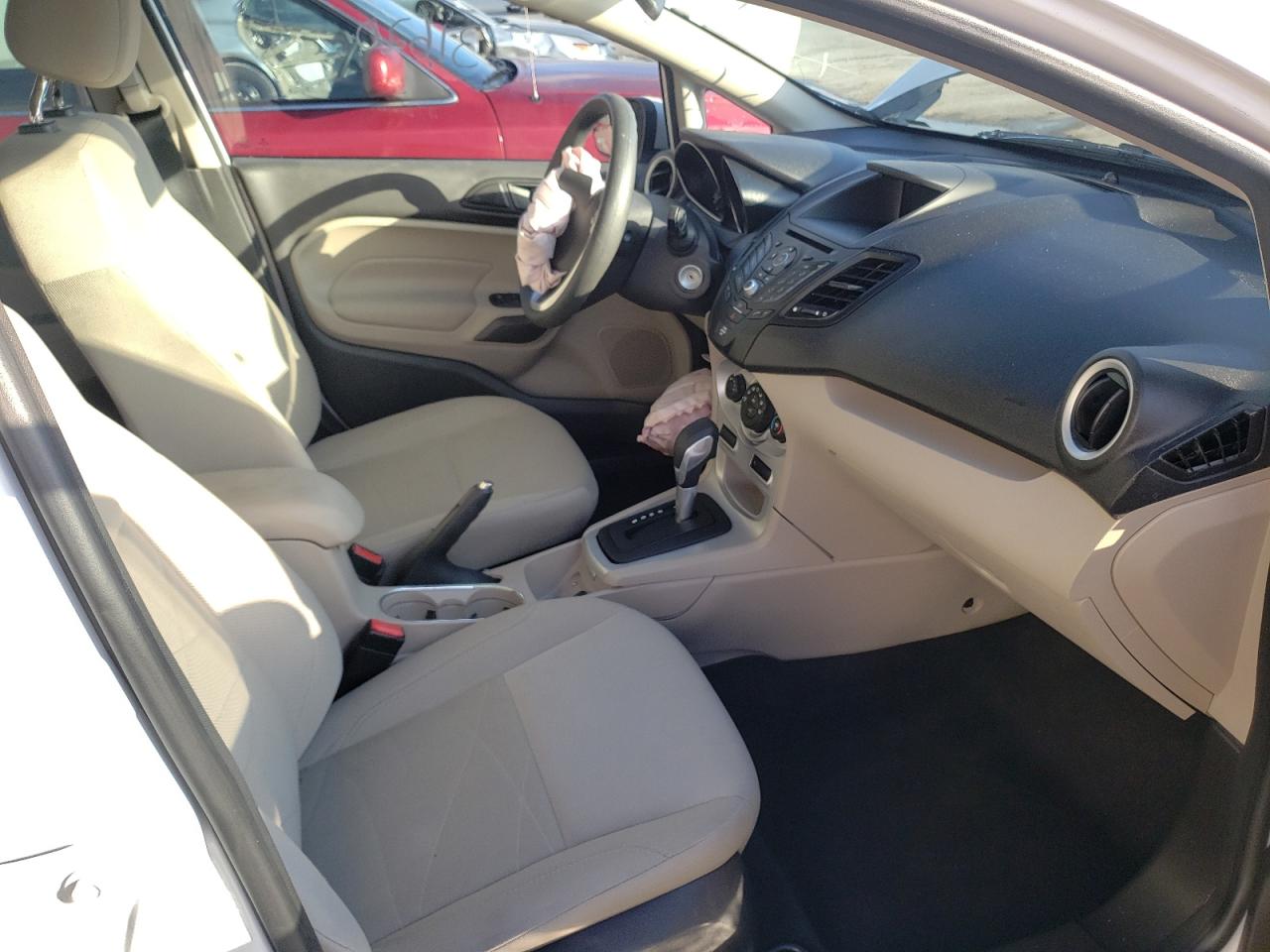 Photo 5 from auction – 2017 FORD FIESTA SE with VIN 3FADP4BJ9HM125264