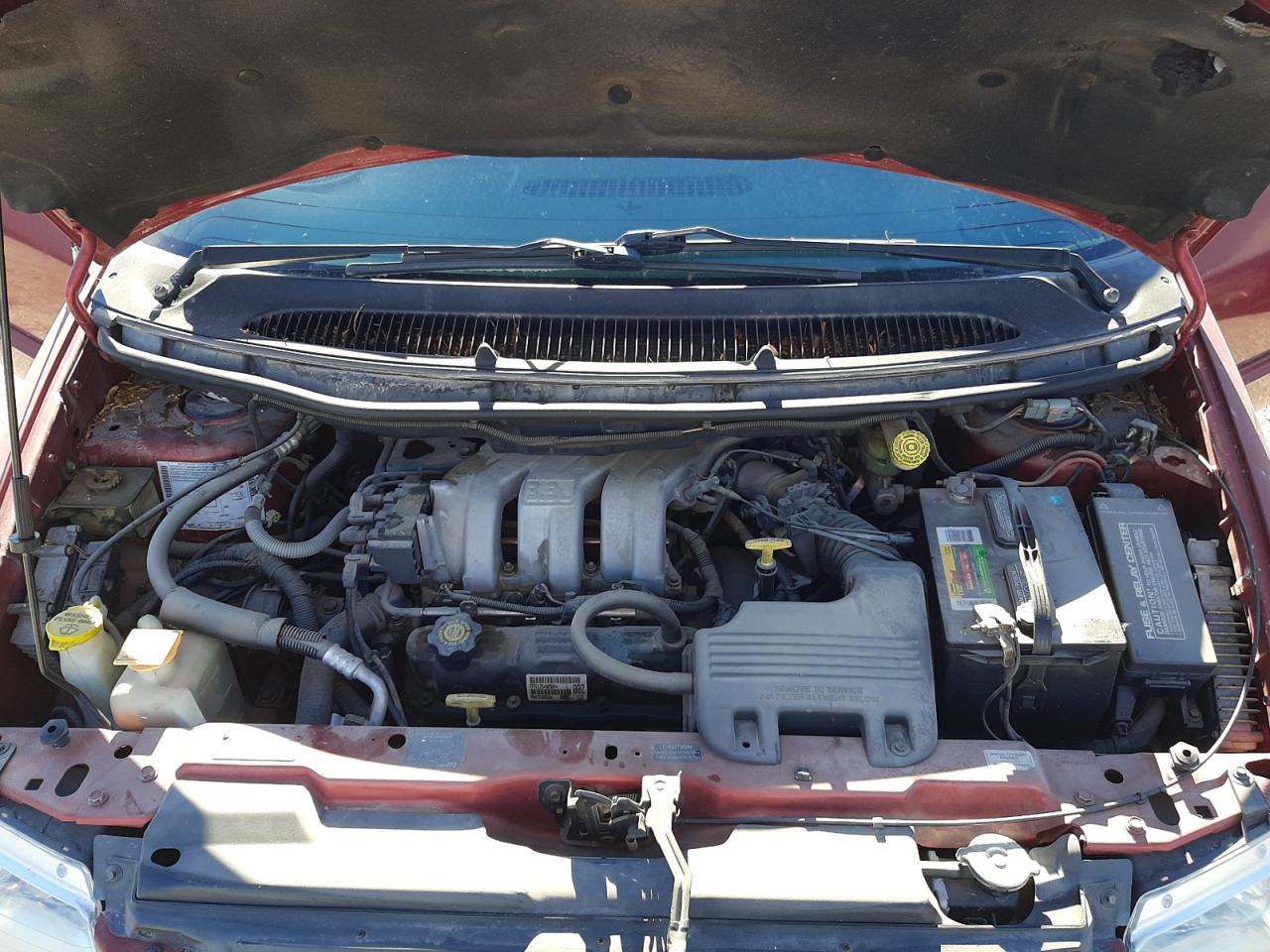 Фото 7 с аукциона – 2000 DODGE GRAND CARA с VIN 2B4GP44G5YR575640