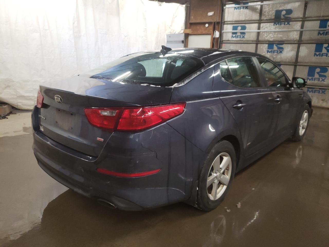 Photo 4 from auction – 2015 KIA OPTIMA LX with VIN KNAGM4A73F5557595