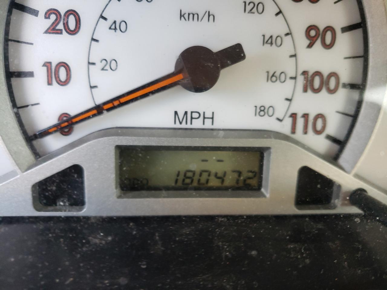 Photo 8 from auction – 2008 TOYOTA COROLLA CE with VIN 2T1BR30E38C909802