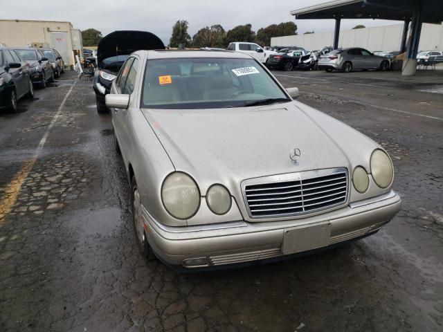 Photo 9 from auction – 1998 MERCEDES-BENZ E 320 with VIN WDBJF65F2WA640134