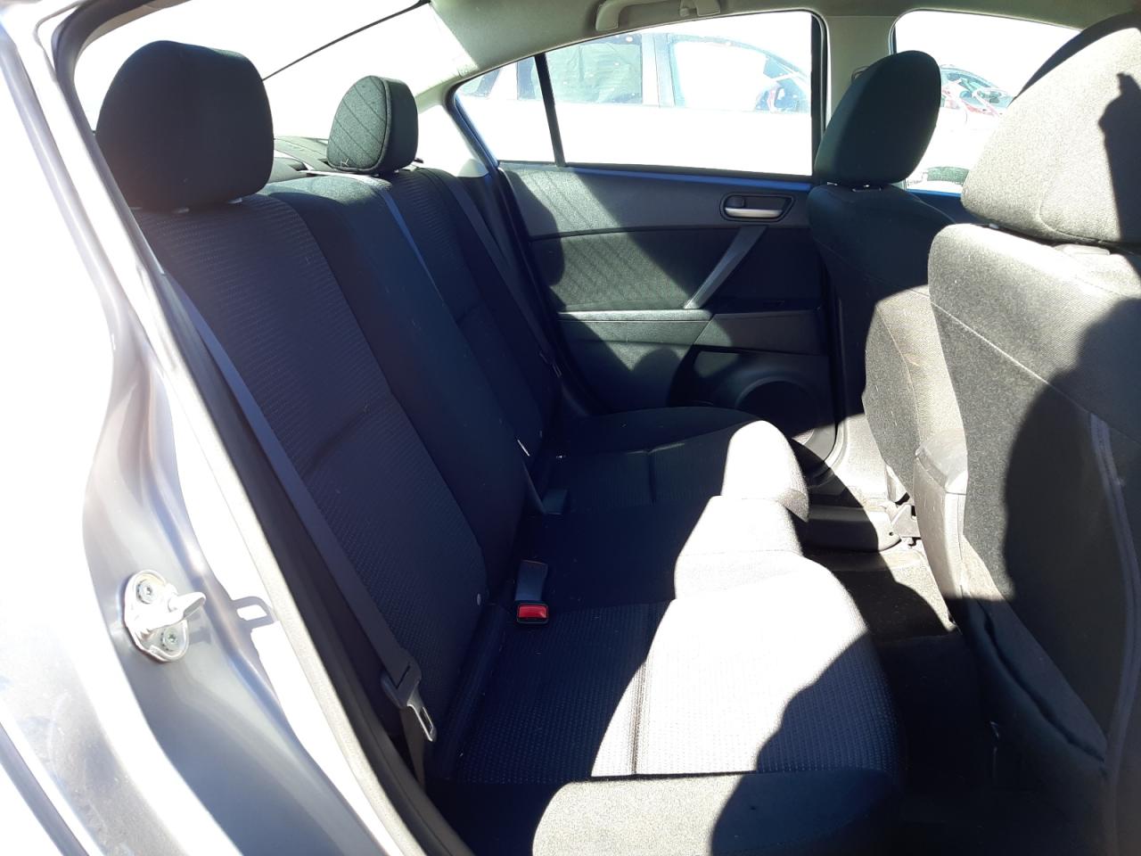 Photo 6 from auction – 2012 MAZDA 3 I with VIN JM1BL1UF2C1524740
