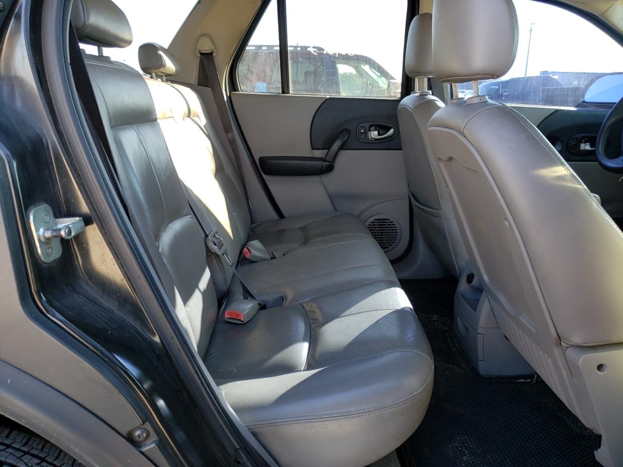 Photo 6 from auction – 2005 SATURN VUE with VIN 5GZCZ33D65S829586