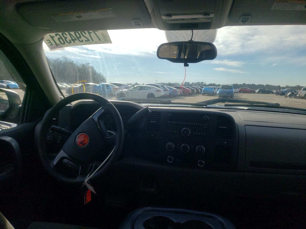 Фото 9 с аукциона – 2008 CHEVROLET SILVERADO с VIN 2GCEK13C481125787