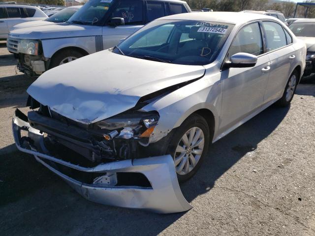 Photo 2 from auction – 2015 VOLKSWAGEN PASSAT S with VIN 1VWAT7A32FC067524