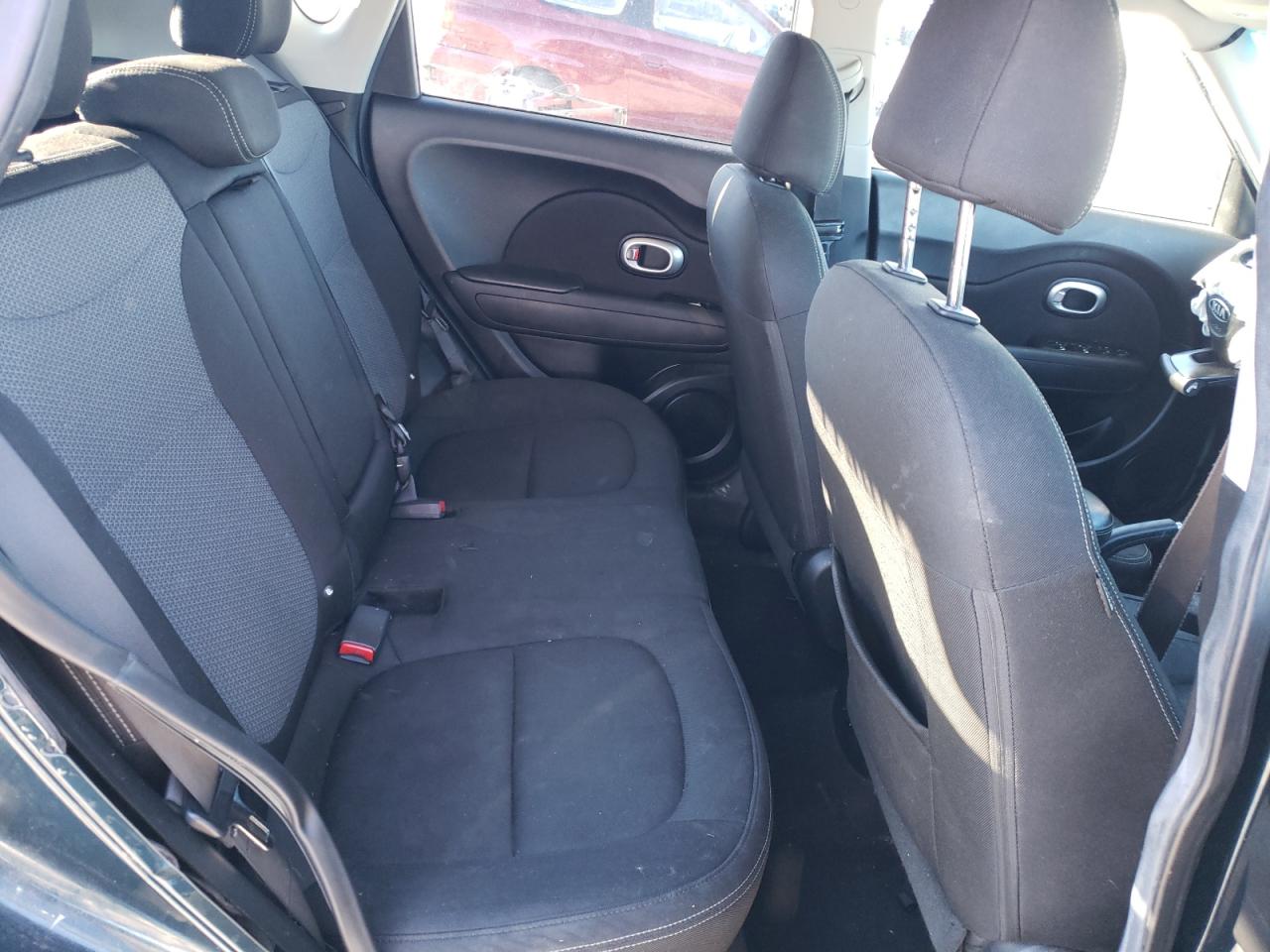 Zdjęcie 6 z aukcji – 2017 KIA SOUL + z VIN KNDJP3A59H7454701