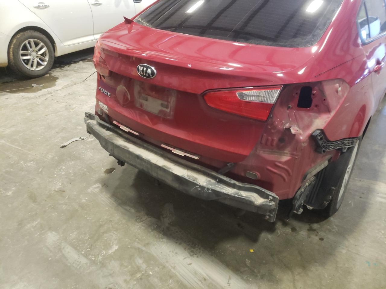 Photo 9 from auction – 2016 KIA FORTE LX with VIN KNAFK4A60G5501141