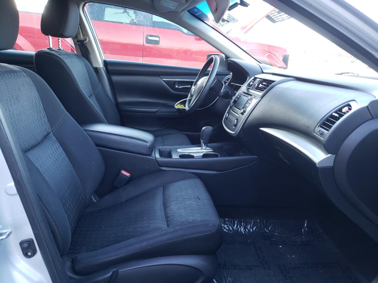 Photo 5 from auction – 2016 NISSAN ALTIMA 2.5 with VIN 1N4AL3AP5GC167882