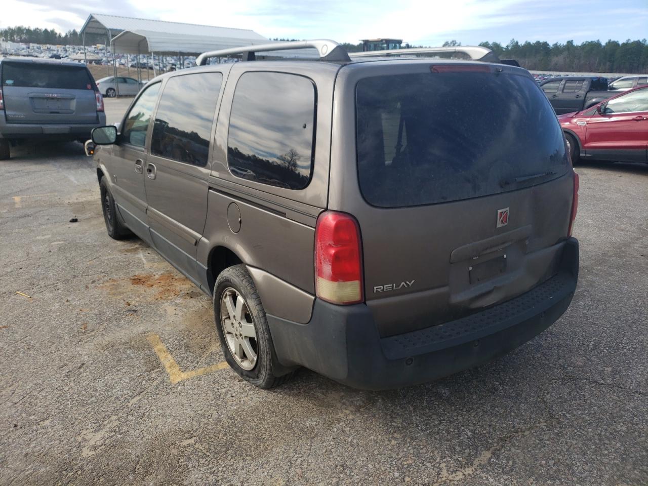 Photo 3 from auction – 2005 SATURN RELAY 3 with VIN 5GZDV23L25D185719