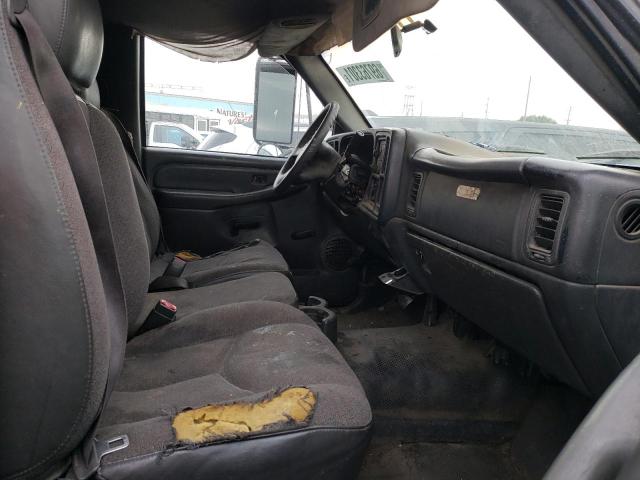 Photo 5 from auction – 2004 CHEVROLET SILVERADO with VIN 1GBJC34U04E237885