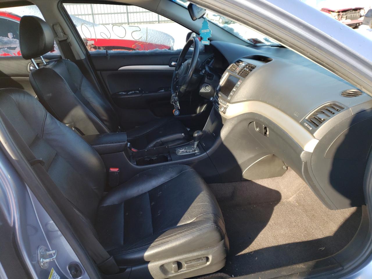 Photo 5 from auction – 2008 ACURA TSX with VIN JH4CL96988C017992