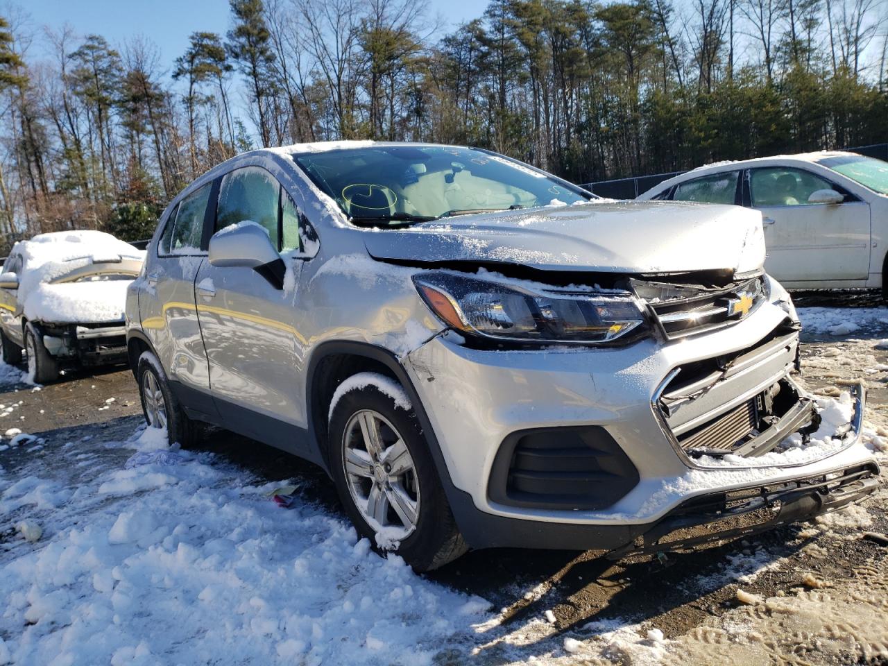 CHEVROLET TRAX LS 2020 with VIN KL7CJKSB0LB314774 - Photo from auction