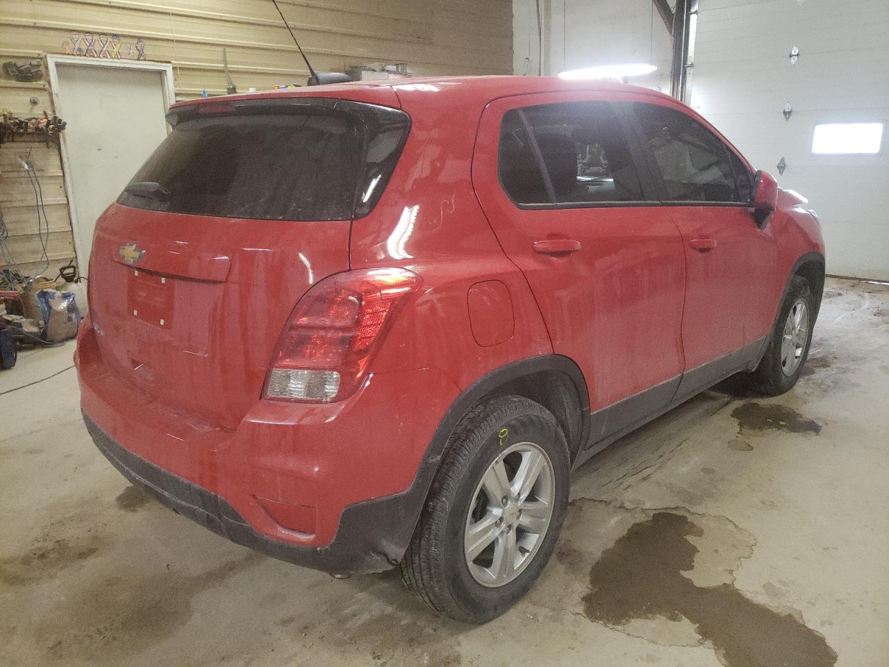 Photo 4 from auction – 2020 CHEVROLET TRAX with VIN KL7CJNSB4LB335631