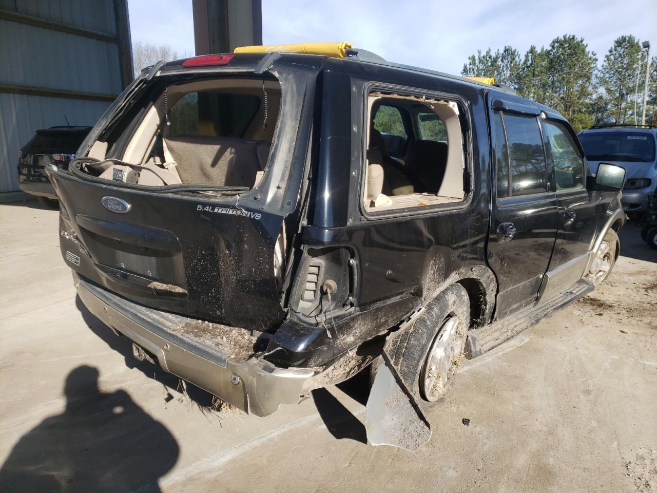 Photo 4 from auction – 2004 FORD EXPEDITION with VIN 1FMFU18L64LB27760