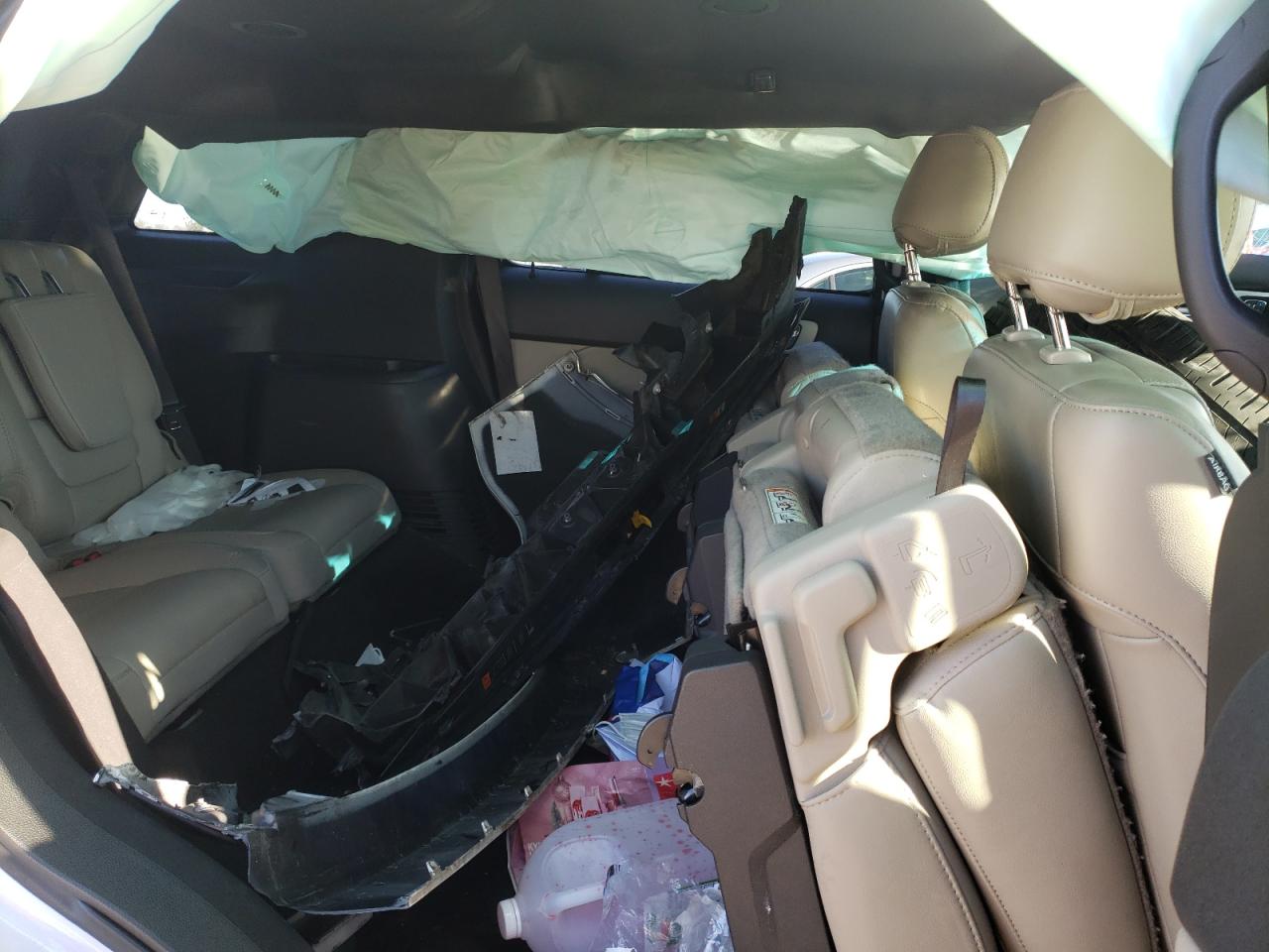 Zdjęcie 6 z aukcji – 2013 FORD EXPLORER L z VIN 1FM5K7F87DGB31845