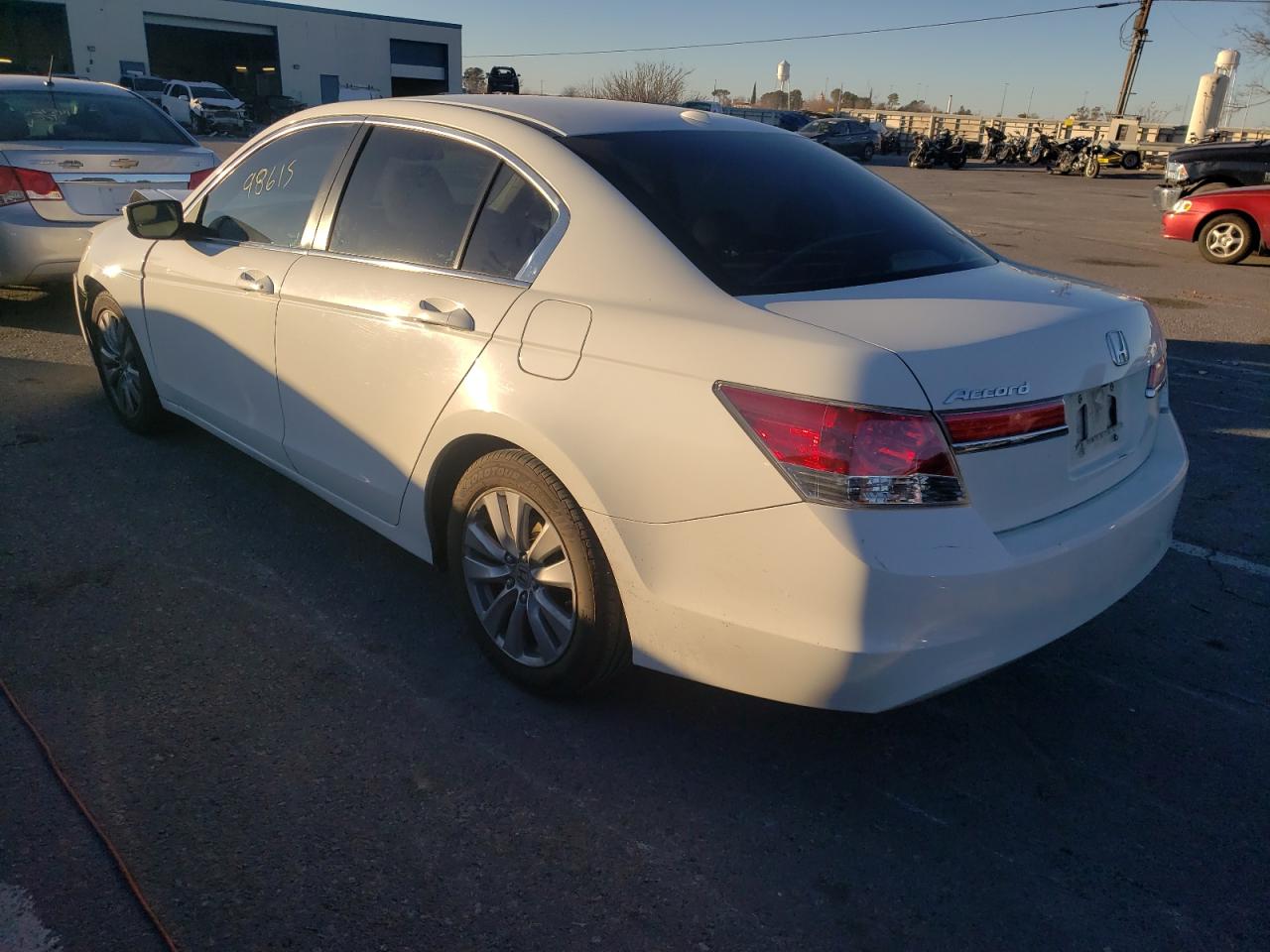 Photo 3 from auction – 2012 HONDA ACCORD EXL with VIN 1HGCP2F81CA186357