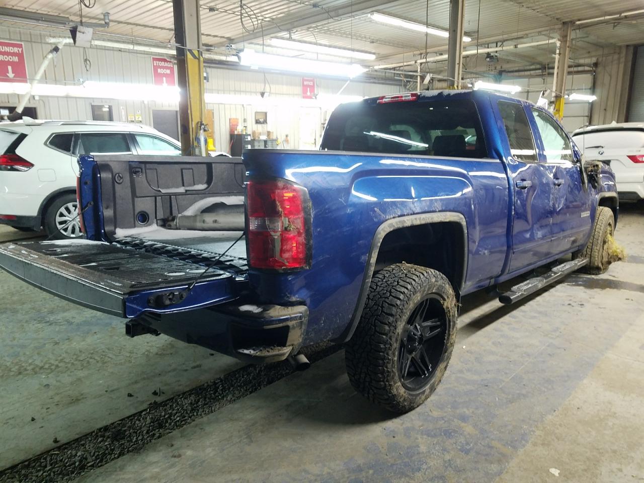 Photo 4 from auction – 2017 GMC SIERRA K15 with VIN 1GTV2LEH8HZ341802
