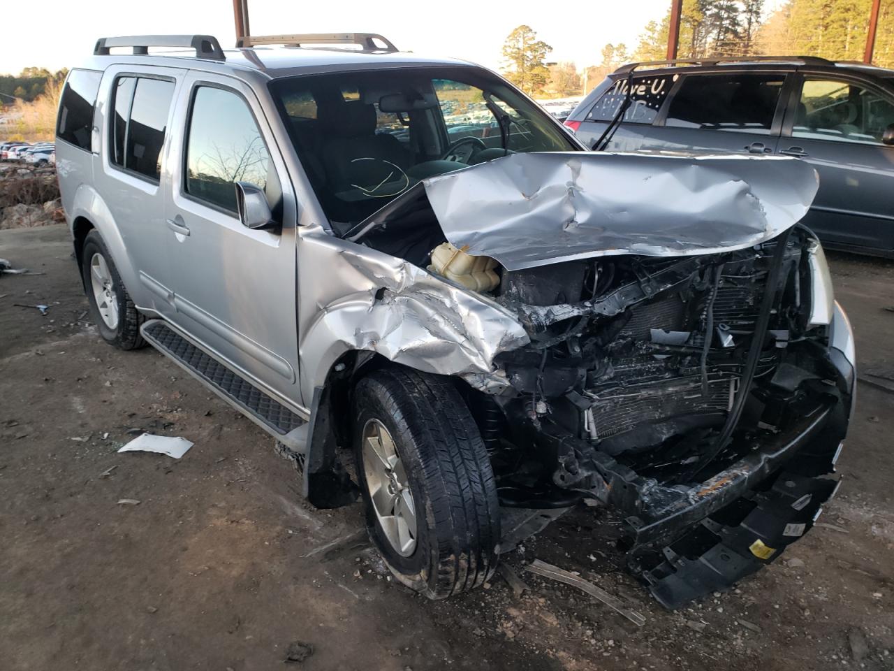 NISSAN PATHFINDER 2011 with VIN 5N1AR1NN5BC611255 - Photo from auction