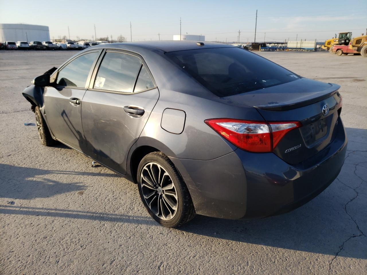 Photo 3 from auction – 2015 TOYOTA COROLLA L with VIN 5YFBURHE3FP281694
