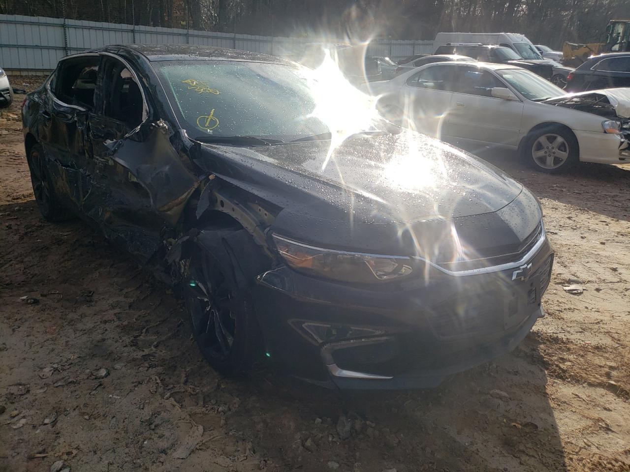 Photo 11 from auction – 2018 CHEVROLET MALIBU LT with VIN 1G1ZD5ST0JF183875