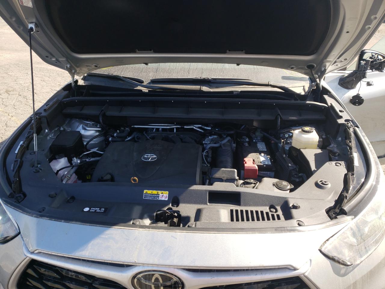 Photo 7 from auction – 2021 TOYOTA HIGHLANDER with VIN 5TDCZRAH3MS531885