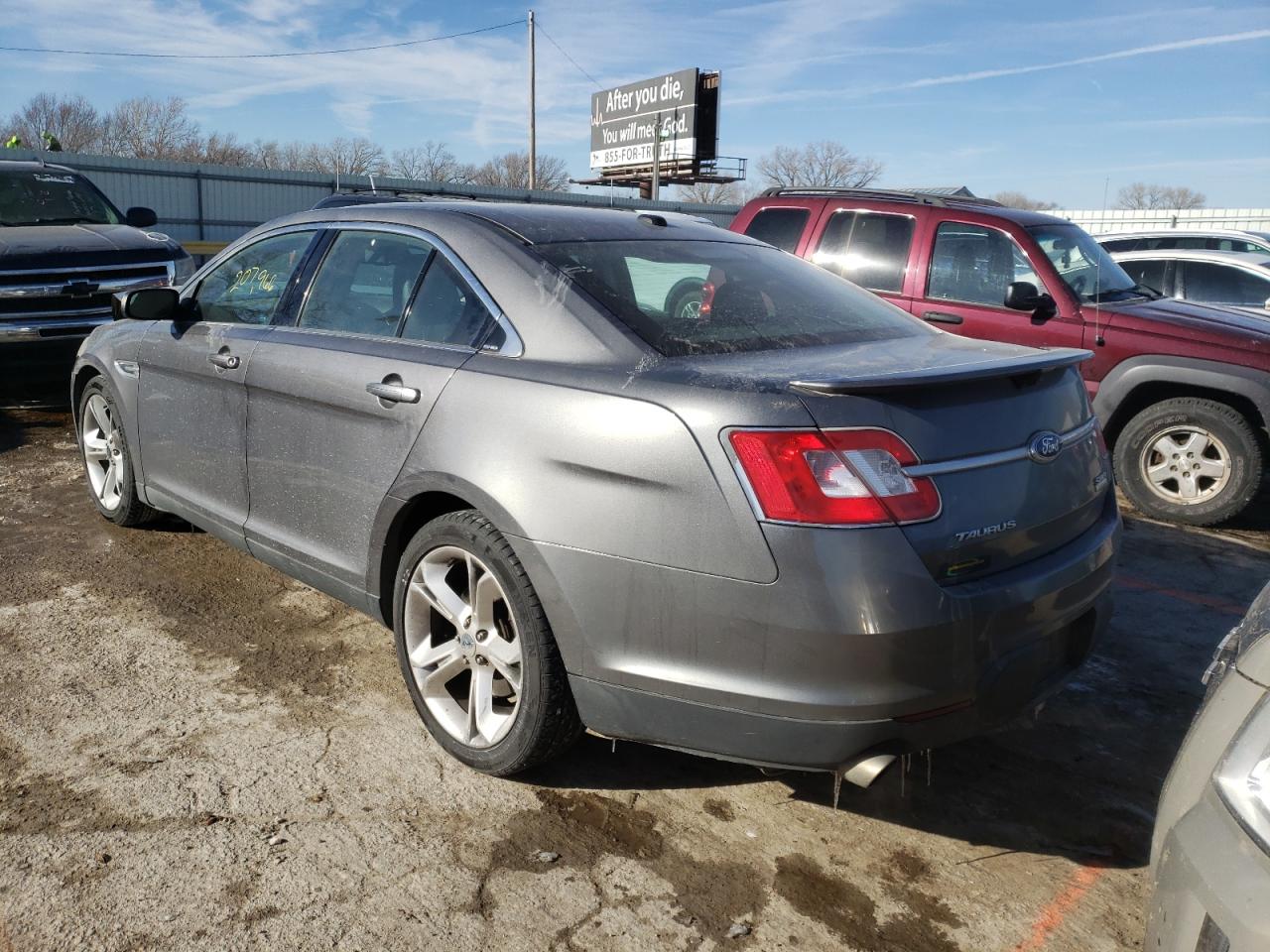 Photo 3 from auction – 2011 FORD TAURUS SHO with VIN 1FAHP2KT9BG117545