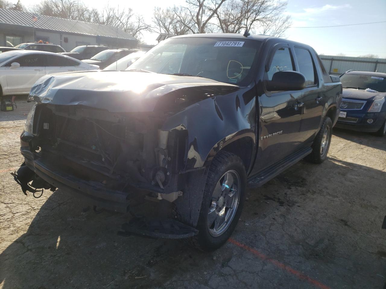 Photo 2 from auction – 2007 CHEVROLET AVALANCHE with VIN 3GNFK12327G135012
