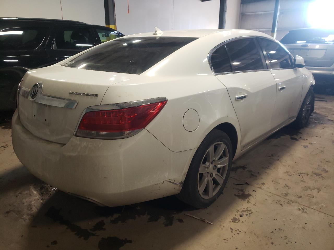 Photo 4 from auction – 2012 BUICK LACROSSE with VIN 1G4GC5E39CF132788